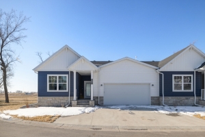 amdak__5891-41st-st-s-fargo-nd_0002