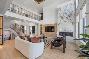 6837-santa-monica-heritage-homes-sunset-valley-horace-main-level-living-room