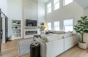 6841-sedona-heritage-homes-sunset-valley-horace-living